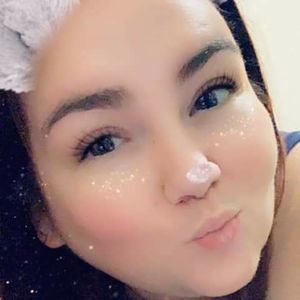 Meet your Posher, Marie